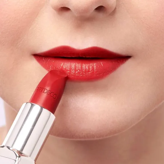 High Performance Lipstick 428 Red Fire - 428 red fire 1 - ART0002