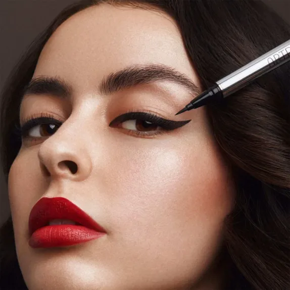 High Precision Liquid Liner 01 Black - High precision liquid liner 2 - ART0040